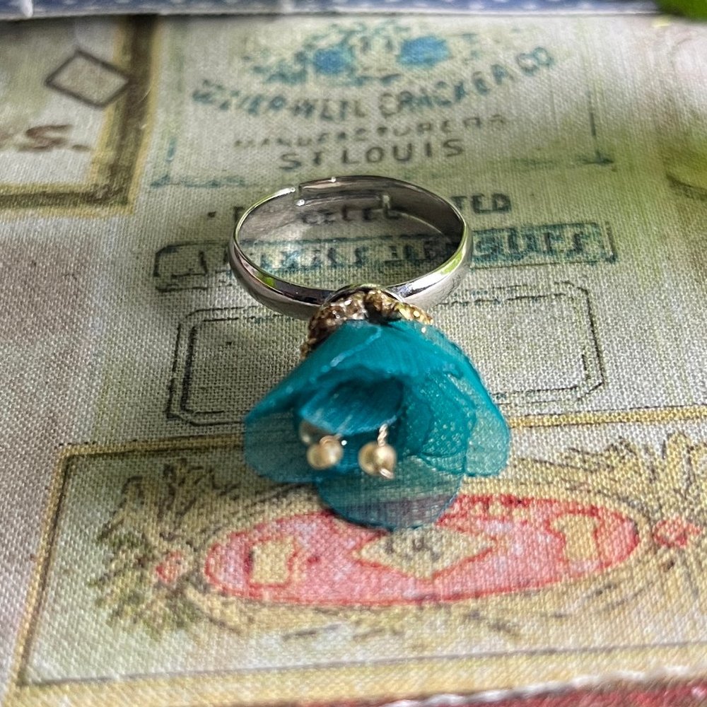 Delicate handmade floral ring